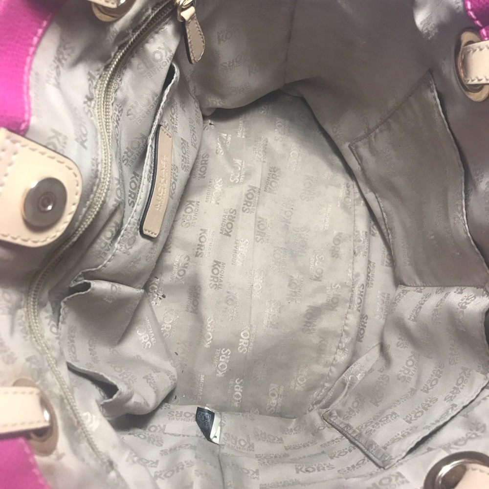 Beautiful raspberry tote! - Picture 13 of 13
